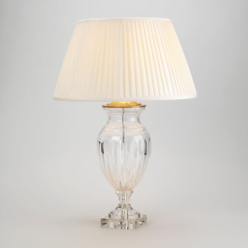 Фото №1 - Лампа настольная стеклянная ваза Lilford(2S117908)
