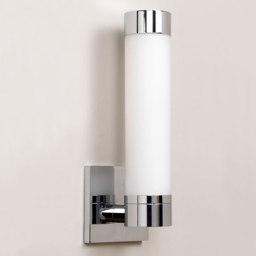 Фото №1 - Светильник настенный для ванной комнаты Trieste(2S125355)